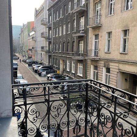 Urokliwy Loft W Ncl Kamienica Vabank Nr 18 Lägenhet Łódź Exteriör bild